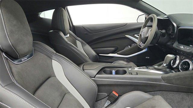 Photo of 2022 Riverside Blue Metallic Chevrolet Camaro