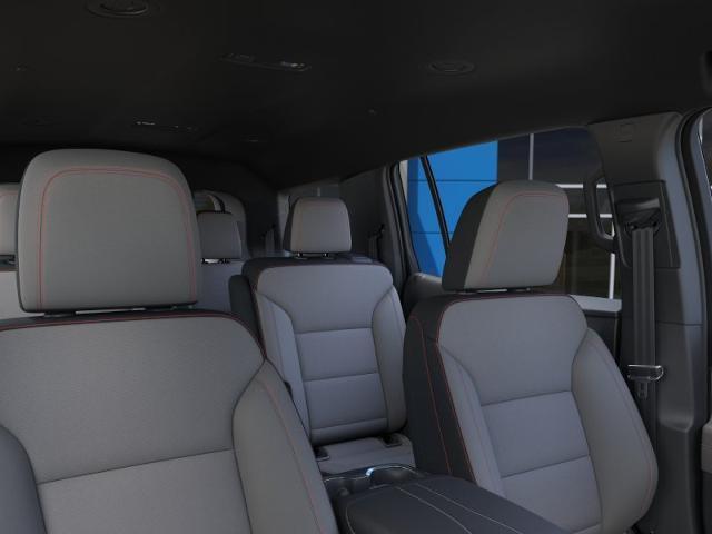 Photo of 2025 Mosaic Black Metallic Chevrolet Traverse