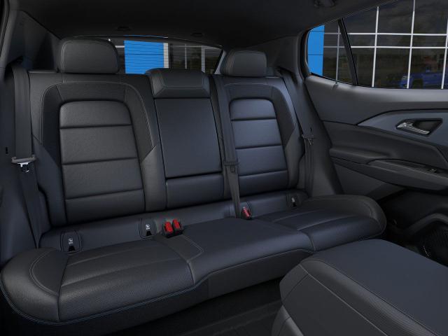 Photo of 2025 Summit White Chevrolet Equinox EV