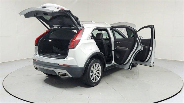 Photo of 2021 Radiant Silver Metallic Cadillac XT4