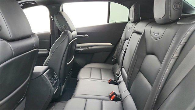 Photo of 2021 Radiant Silver Metallic Cadillac XT4