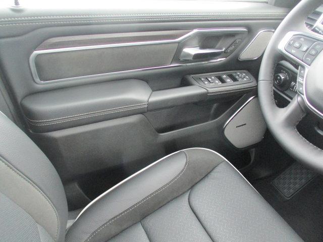 Photo of 2025 Ivory White RAM 1500