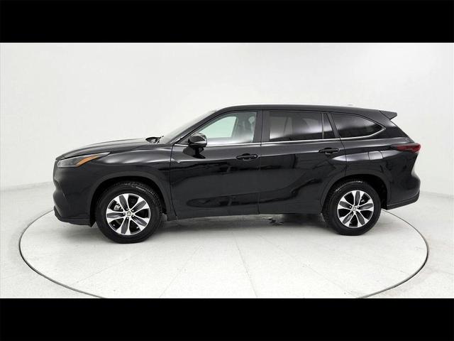 2024 Toyota Highlander