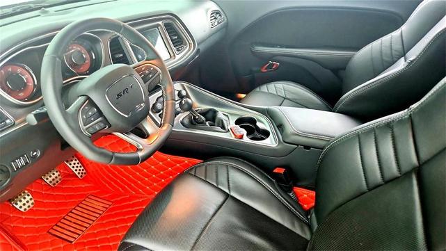 Photo of 2015 Green Dodge Challenger