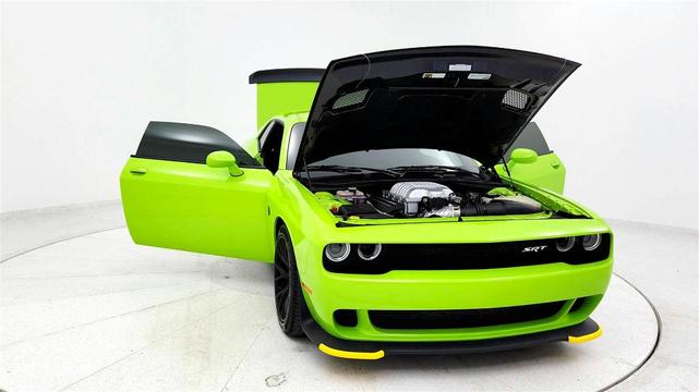 Photo of 2015 Green Dodge Challenger