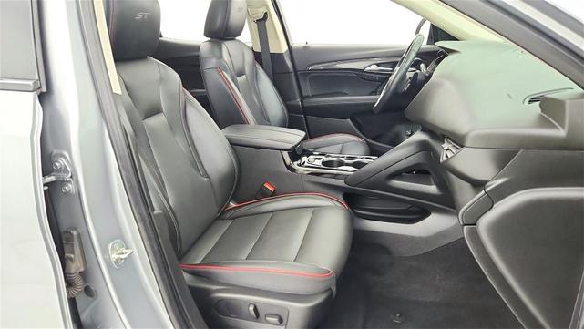 Photo of 2023 Gray Buick Envision
