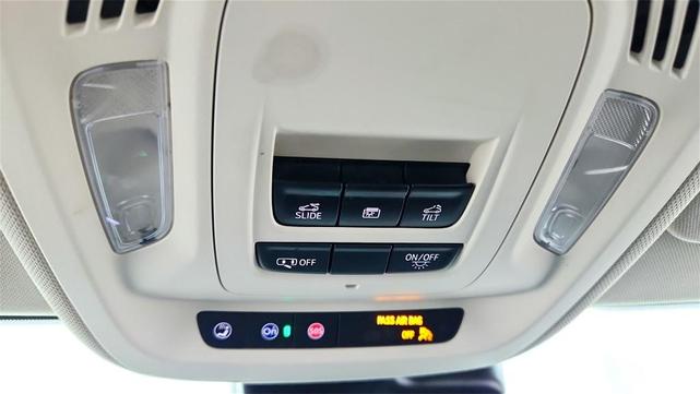 Photo of 2023 Gray Buick Envision