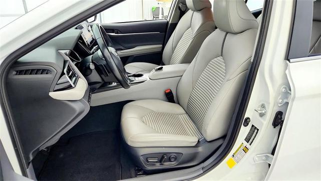 Photo of 2023 White Toyota Camry