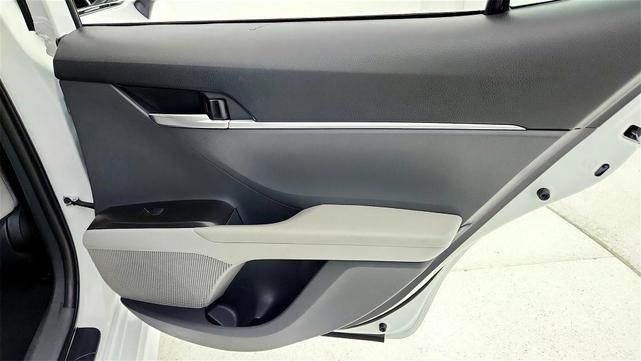 Photo of 2023 White Toyota Camry