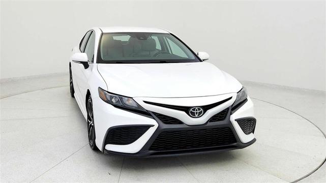 Photo of 2023 White Toyota Camry