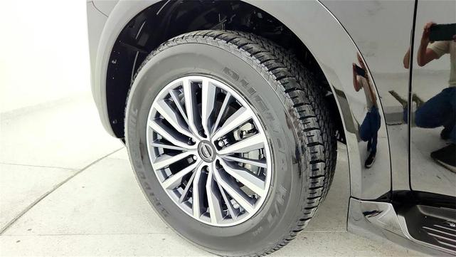 Photo of 2024 Black Nissan Armada