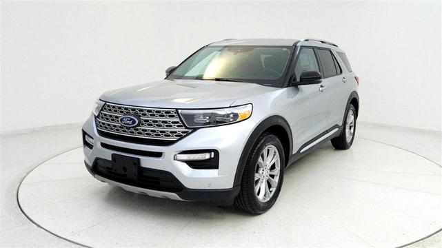 Photo of 2023 Silver Ford Explorer