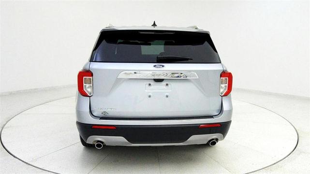 Photo of 2023 Silver Ford Explorer