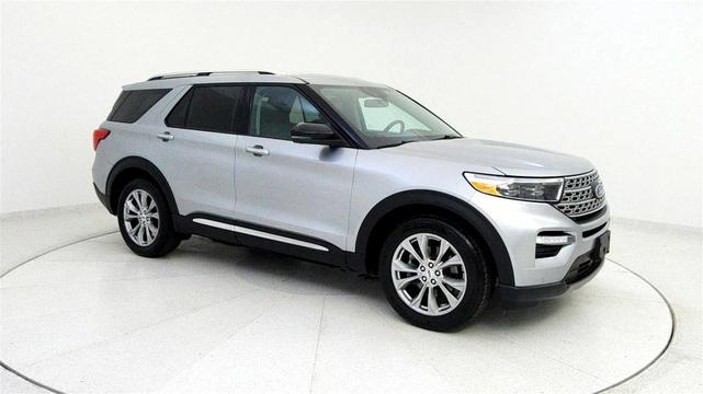 Photo of 2023 Silver Ford Explorer