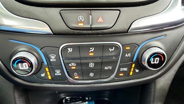 Photo of 2024 White Chevrolet Equinox