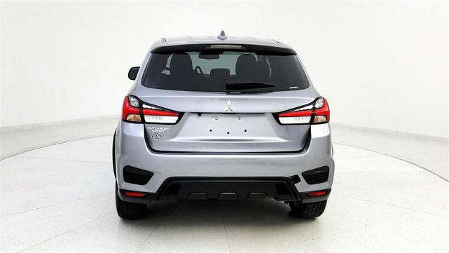 Photo of 2024 Gray Mitsubishi Outlander Sport