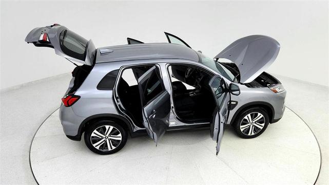 Photo of 2024 Gray Mitsubishi Outlander Sport