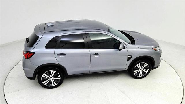 Photo of 2024 Gray Mitsubishi Outlander Sport
