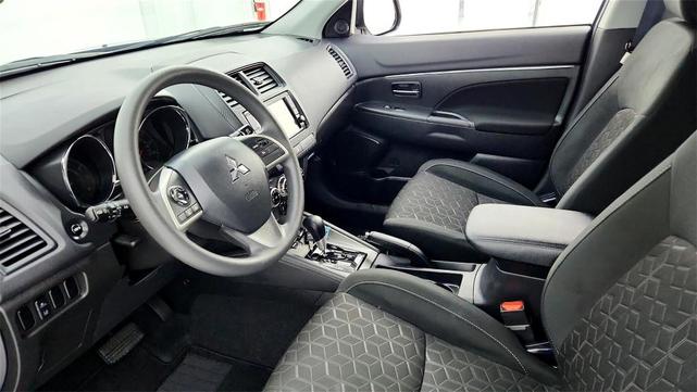 Photo of 2024 Gray Mitsubishi Outlander Sport