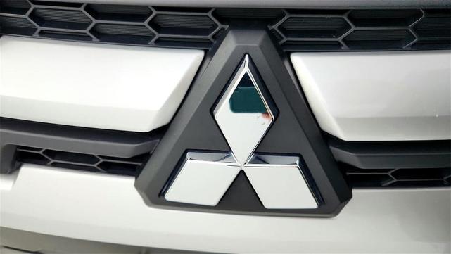 Photo of 2024 Gray Mitsubishi Outlander Sport