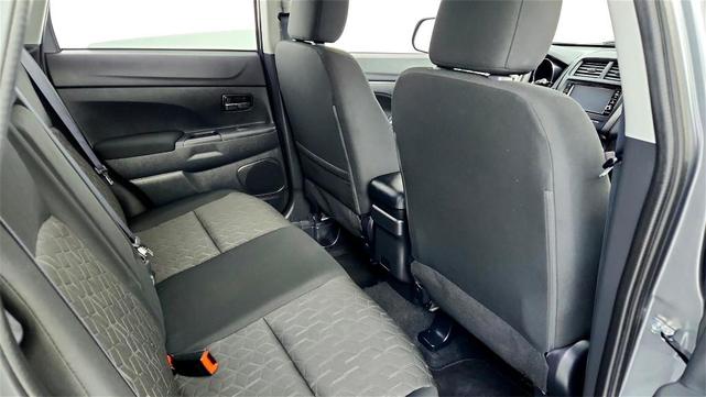 Photo of 2024 Gray Mitsubishi Outlander Sport