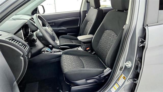 Photo of 2024 Gray Mitsubishi Outlander Sport