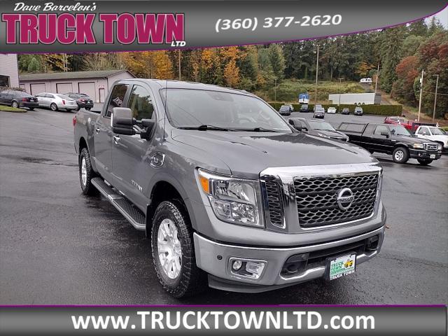 2017 Nissan Titan