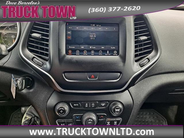 Photo of 2019 Blue Steel Jeep Cherokee