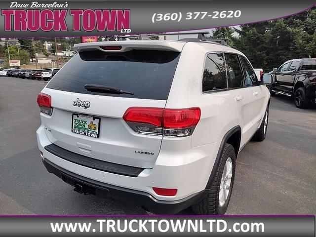 Photo of 2015 Bright White Clearcoat Jeep Grand Cherokee