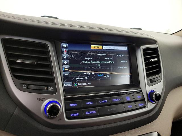 Photo of 2017 Brown Hyundai TUCSON