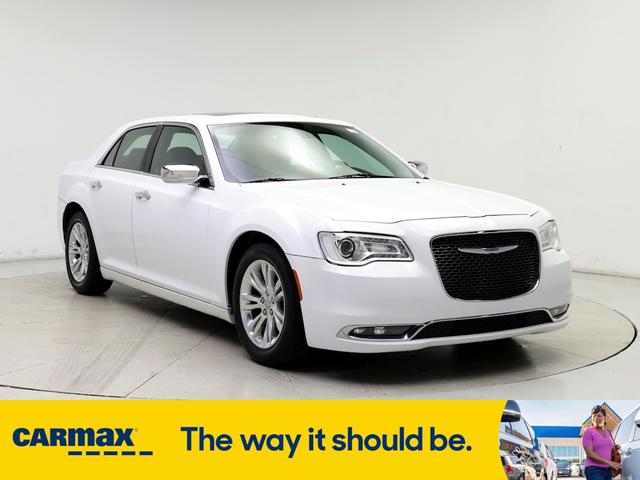 2017 Chrysler 300