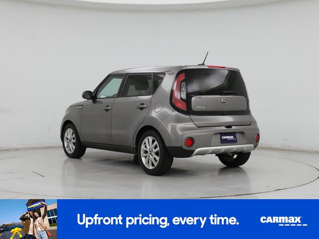 Photo of 2017 Gray Kia Soul