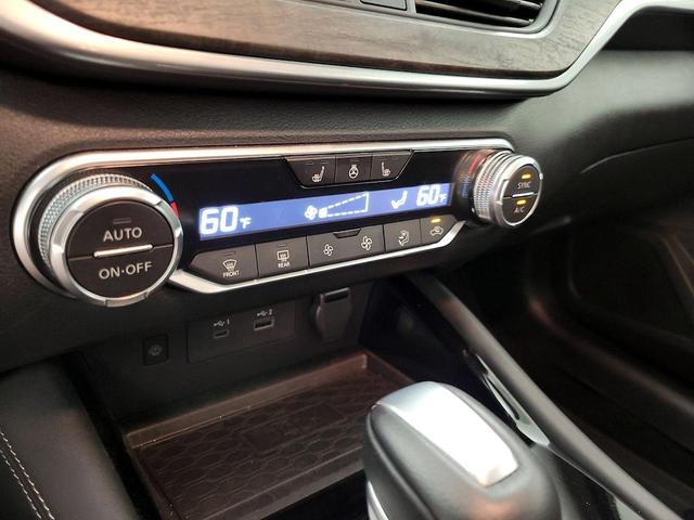 Photo of 2023 Red Nissan Altima