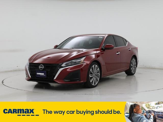 Photo of 2023 Red Nissan Altima