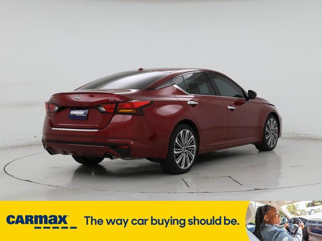 Photo of 2023 Red Nissan Altima