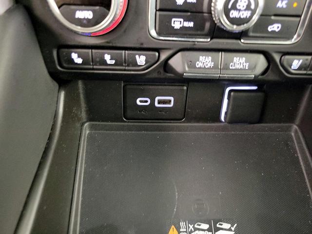 Photo of 2023 Blue GMC Yukon