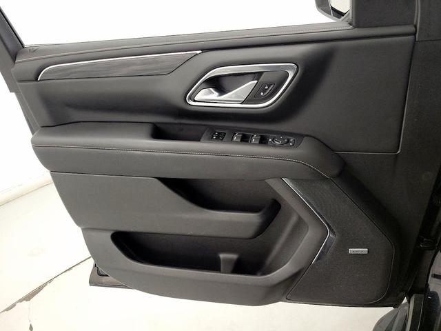 Photo of 2023 Blue GMC Yukon