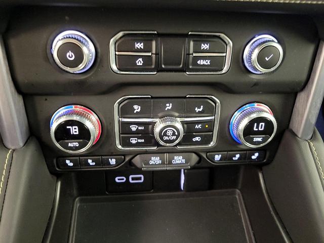 Photo of 2023 Blue GMC Yukon