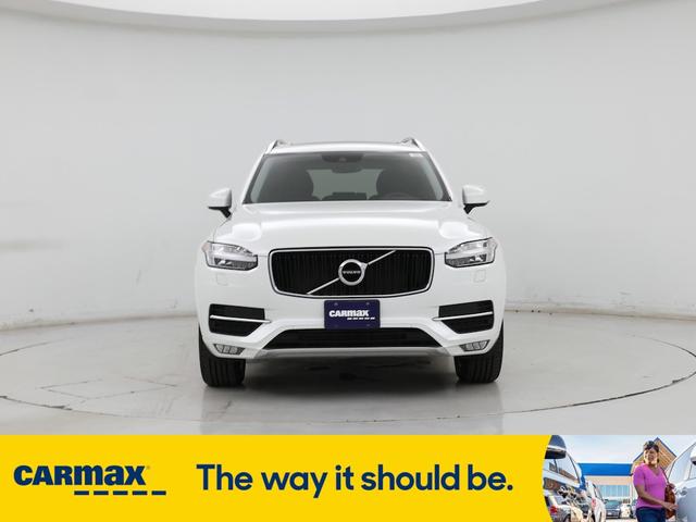 Photo of 2016 White Volvo XC90