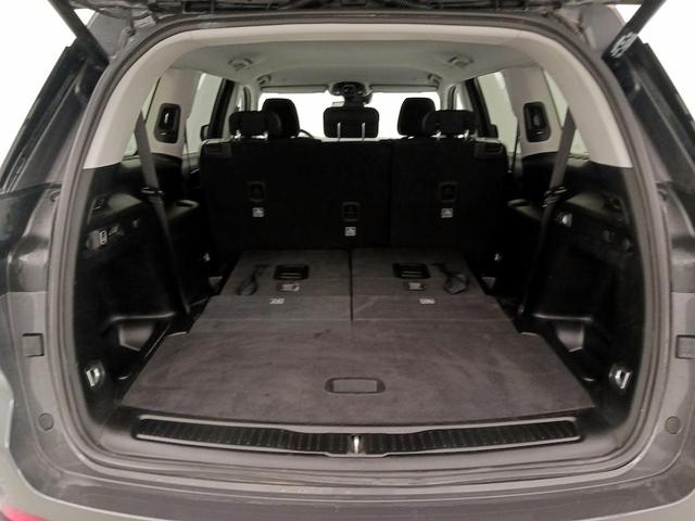 Photo of 2023 Gray Jeep Grand Cherokee L