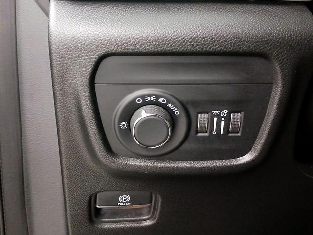 Photo of 2023 Gray Jeep Grand Cherokee L