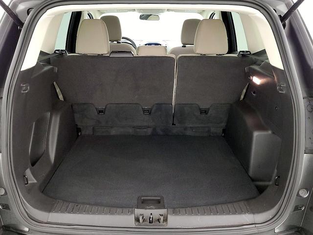 Photo of 2019 Gray Ford Escape