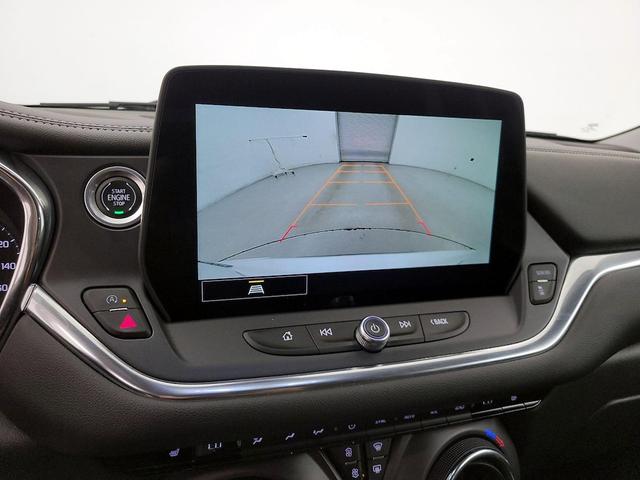 Photo of 2023 White Chevrolet Blazer