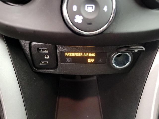 Photo of 2021 Gray Chevrolet Trax