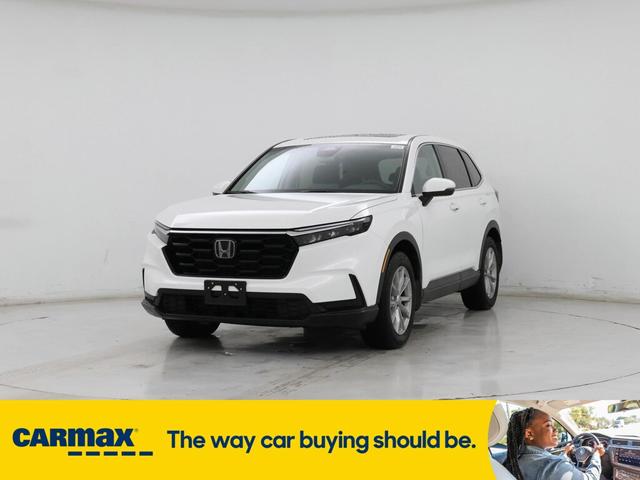 Photo of 2023 White Honda CR-V