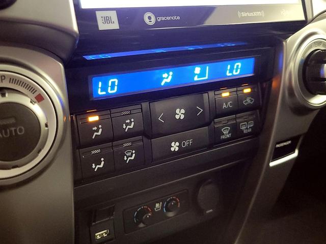 Photo of 2022 Blue Toyota 4Runner