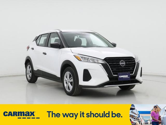 2022 Nissan Kicks