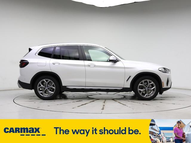 Photo of 2023 White BMW X3