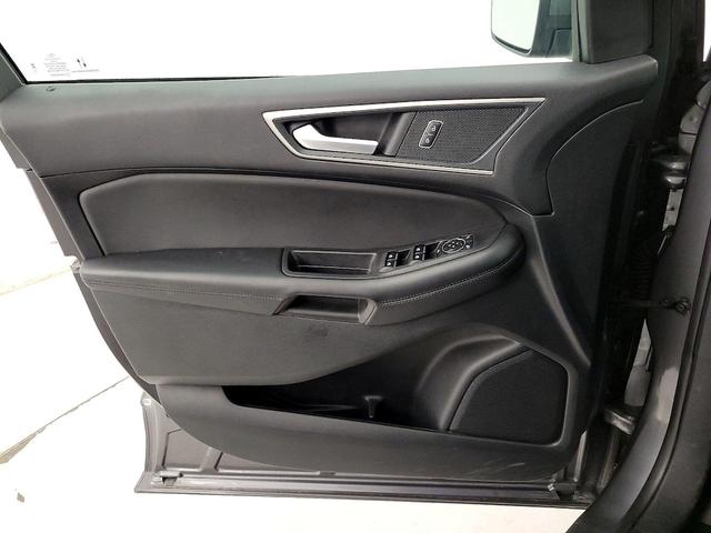 Photo of 2024 Gray Ford Edge
