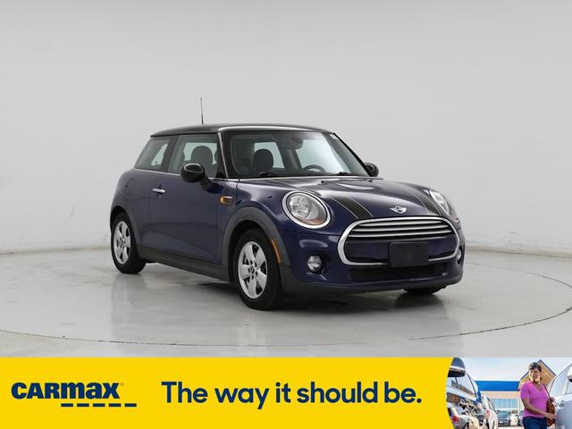 Photo of 2014 Blue MINI Hardtop